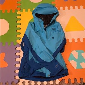 Mountain hardware lined raincoat